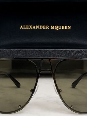 Alexander McQueen Oversized Shield Sunglasses Black Gradient Lens w/ Case